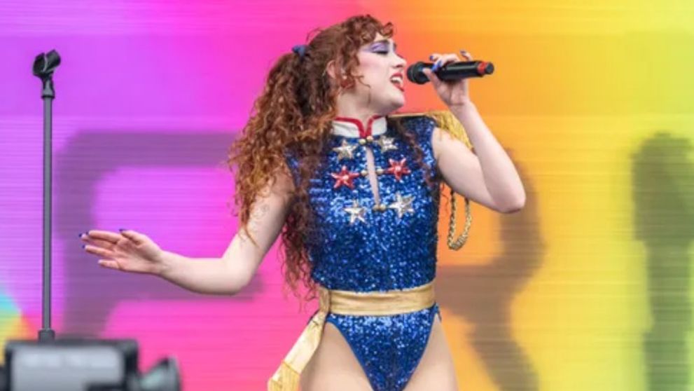 Acuzată că a făcut o fetiță de 11 ani să plângă și, mai apoi, interzisă la un festival din Rio de Janeiro, Chappell Roan reacționează: „Nu urăsc copiii! Asta e absurd”
