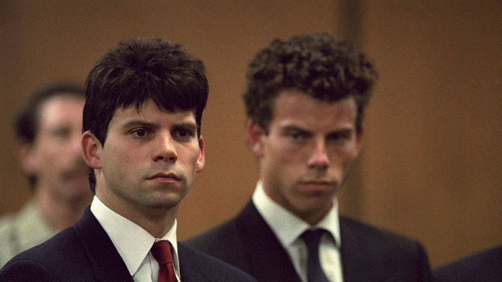 Cum au reacționat frații Menendez când s-au revăzut în închisoare, după mai bine de 20 de ani! Erik și Lyle au fost condamnați în 1980 după ce și-au împușcat mortal părinții