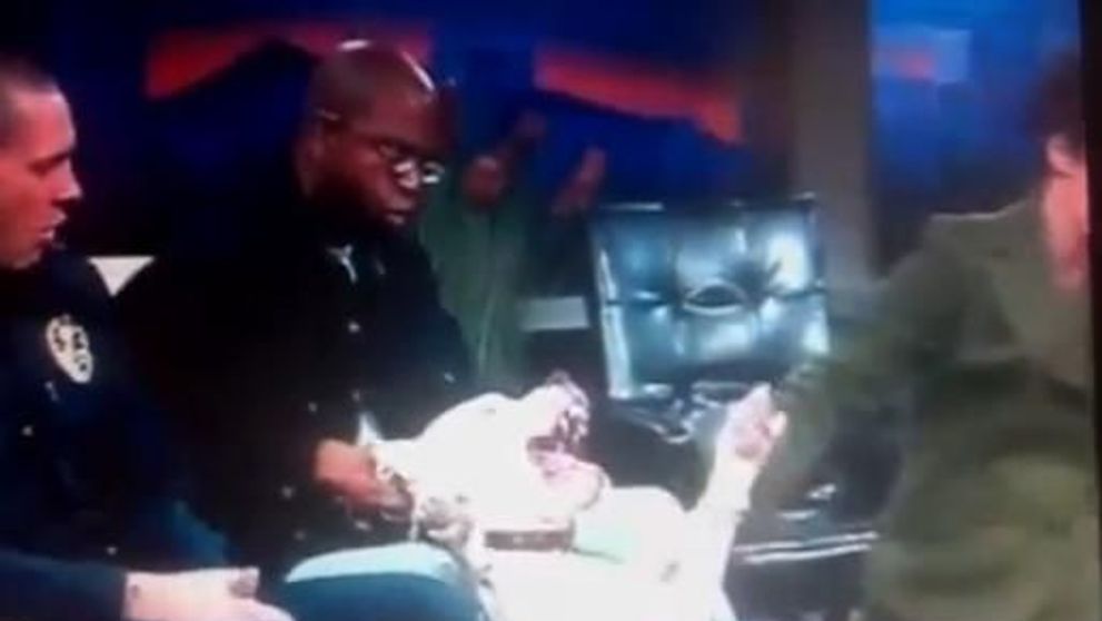 Momentul socant cand un caine musca o prezentatoare TV de fata: VIDEO