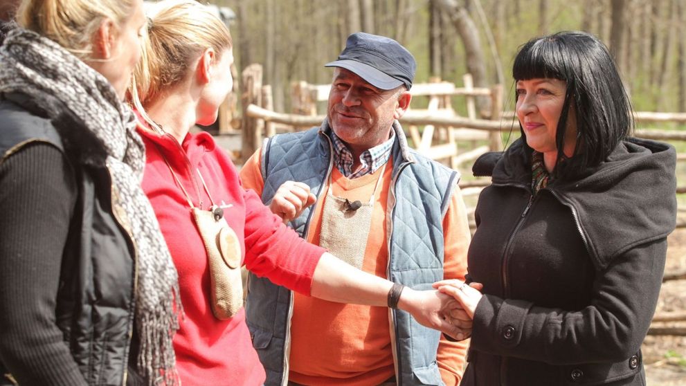 Vica Blochina se va duela cu Roxana Ionescu, sambata, la Ferma Vedetelor!