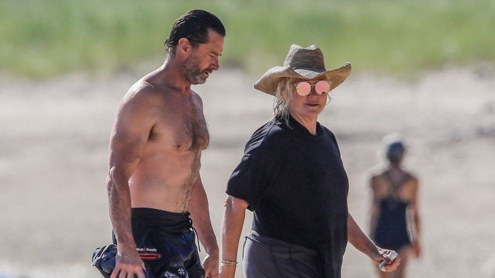 Ce spune soția lui Hugh Jackman despre zvonurile că acesta e gay