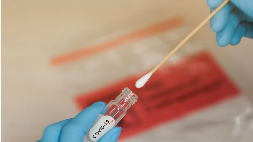 A apărut primul test pentru noul coronavirus care se poate face exclusiv acasă