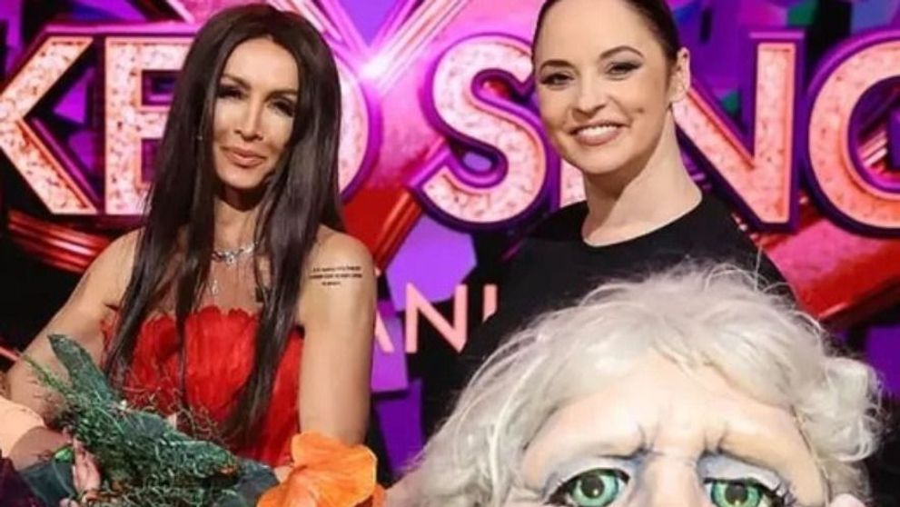 Andreea Marin și Mihaela Rădulescu, acum 21 de ani, în prima lor poză împreună