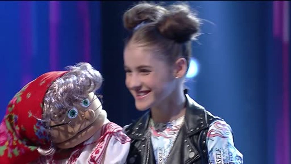 De la copilul-minune al României la o tânără care atrage toate privirile. Ana-Maria Mărgean, apariție spectaculoasă la 17 ani! Cum a apărut, strălucitoare la propriu, de ziua ei