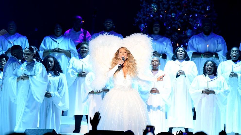 Mariah Carey slăbește tot mai mult! Vezi cum a impresionat la ultima apariție
