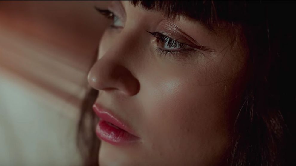 Irina Rimes a ajuns in top 10 cele mai populare clipuri pe YouTube cu cea mai noua piesa a ei. Ascult-o si tu