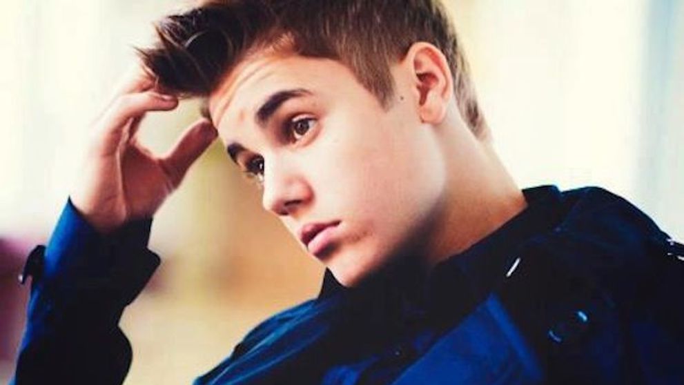 Justin Bieber a facut-o din nou lata. Ce au gasit politistii in bagajele lui. Ar putea ajunge dupa gratii