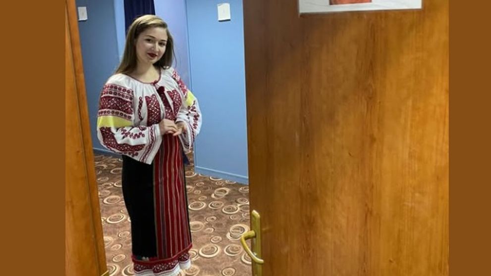 A murit Andreea Micu, tânăra interpretă de muzică populară! S-a stins din viață la doar 17 ani! Anunțul decesului: „S-a dus să cânte la îngeri!”