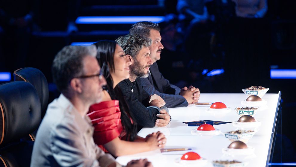 Românii au talent, 26 aprilie 2024. Cine sunt concurenții de vineri seară care vor reuși să îi emoționeze pe jurați! Andi, Andra, Dragoș și Bobo se vor lăsa fermecați de talentul lor