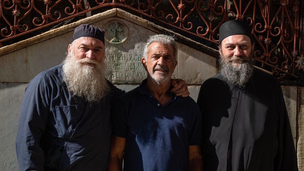 Mel Gibson, în pelerinaj la Muntele Athos: „Nu am simţit niciodată o legătură atât de profundă cu Dumnezeu”
