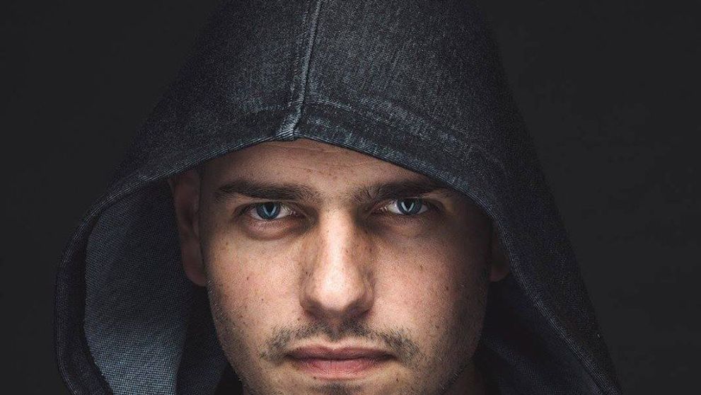 BRomania își caută iubită: ”Scrie-mi, te rog frumos, pentru că eu sunt un suflet cald, am glumele la mine...”