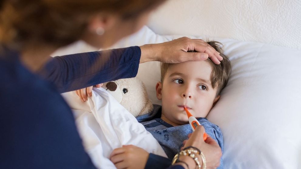Cum reacționăm dacă copilul nostru face febră? Răspunsul doctorului Mihai Craiu
