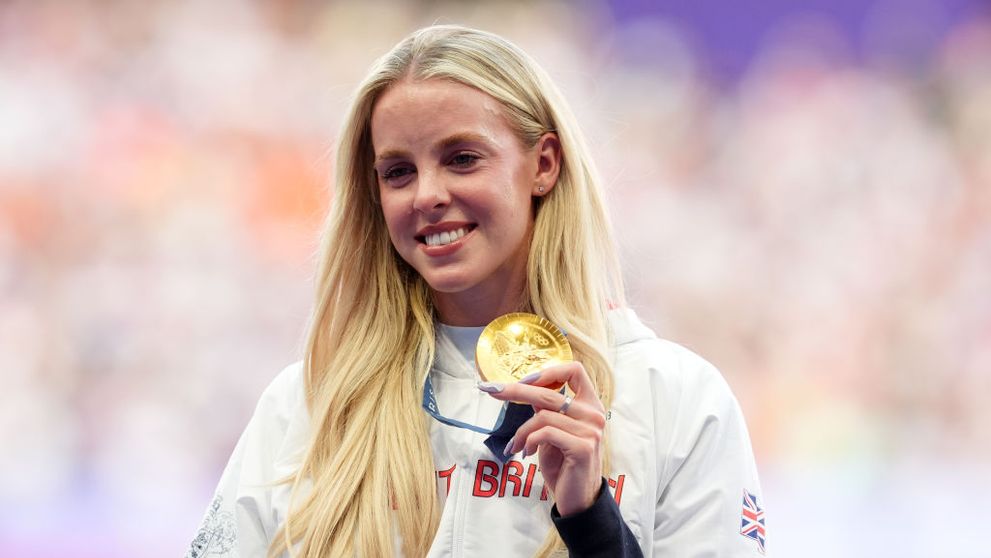 A suferit o operație complicată în adolescență și a făcut sacrificii mari pentru a ajunge sus. Cine este Keely Hodgkinson, atleta de 22 de ani care a adus medalia de aur pentru Marea Britanie