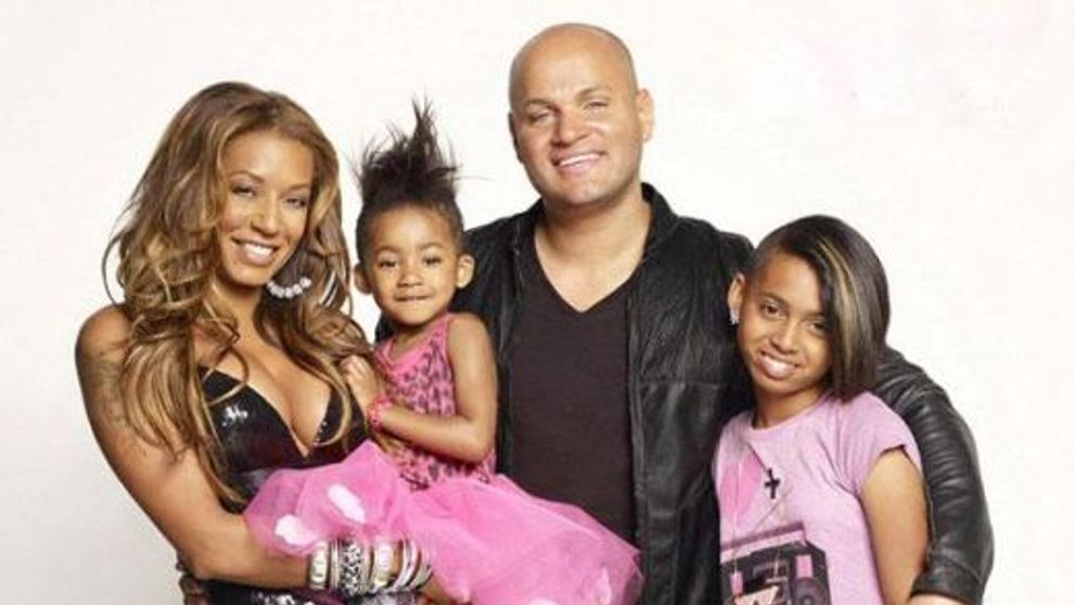 Mel B si familia ei, intr-un reality show!