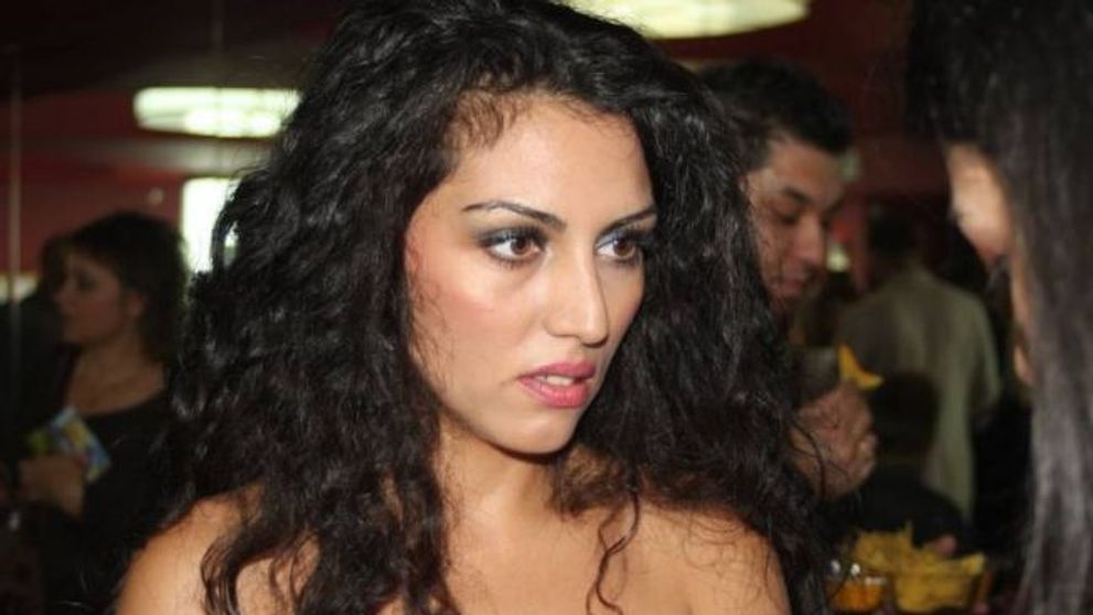 Doinita Oancea si iubitul ei sunt unul dintre cele mai discrete cupluri din showbizul romanesc. Cum i-au surprins paparazzii