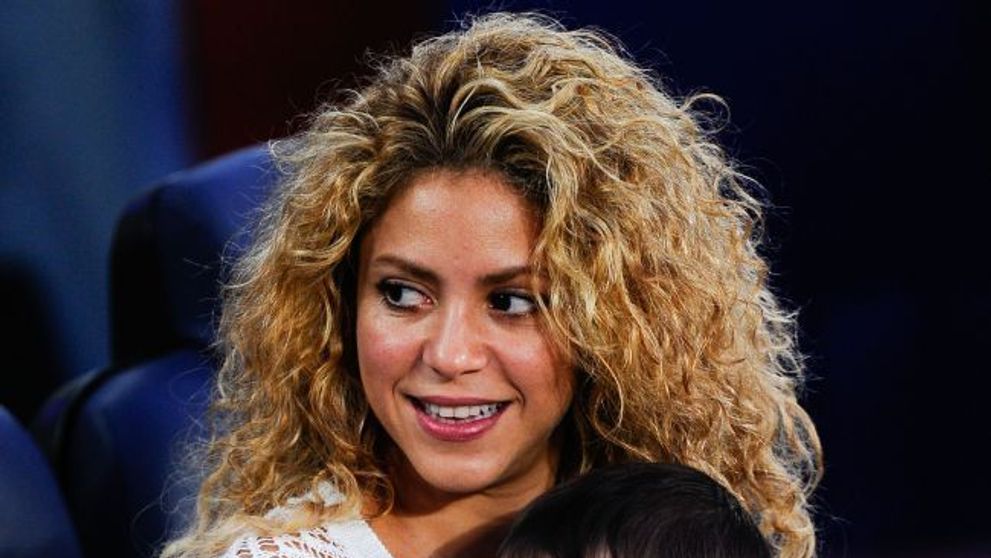 Fotografia de peste 2 milioane de like-uri cu care Shakira a inrosit butonul de LIKE pe Facebook. Micutul Milan este adorabil