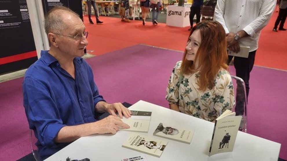 Lansarea celei mai noi cărți semnată Horațiu Mălăele a atras mulți spectatori la Bookfest 2024