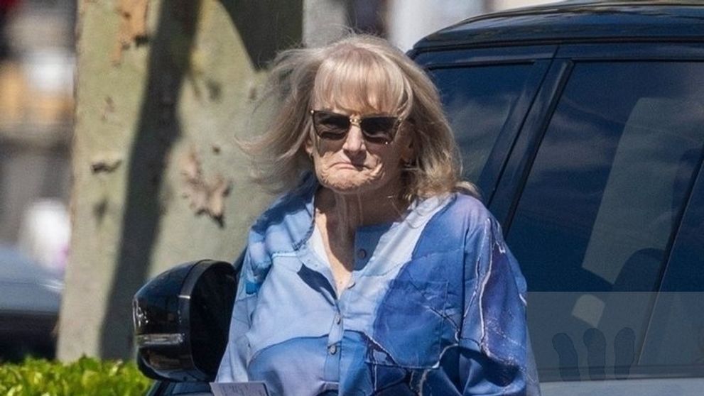 Debbie Rowe, fosta soție a lui Michael Jackson, dezvăluiri despre paternitatea copiilor megastarului. ”Eram îndrăgostită de el”