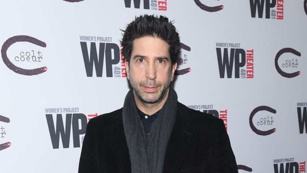 La doar nouă ani, fiica lui David Schwimmer, Ross din Friends, s-a tuns zero pentru a transmite un mesaj