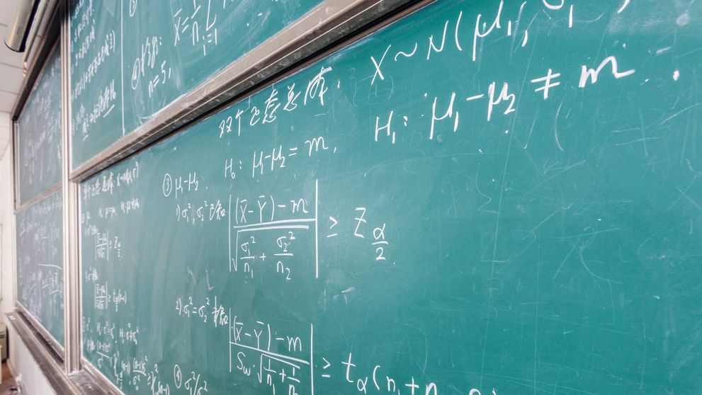 Olimpiada Balcanica de Matematica 2014. Elevii romani au obtinut 2 medalii de aur cu punctaj maxim