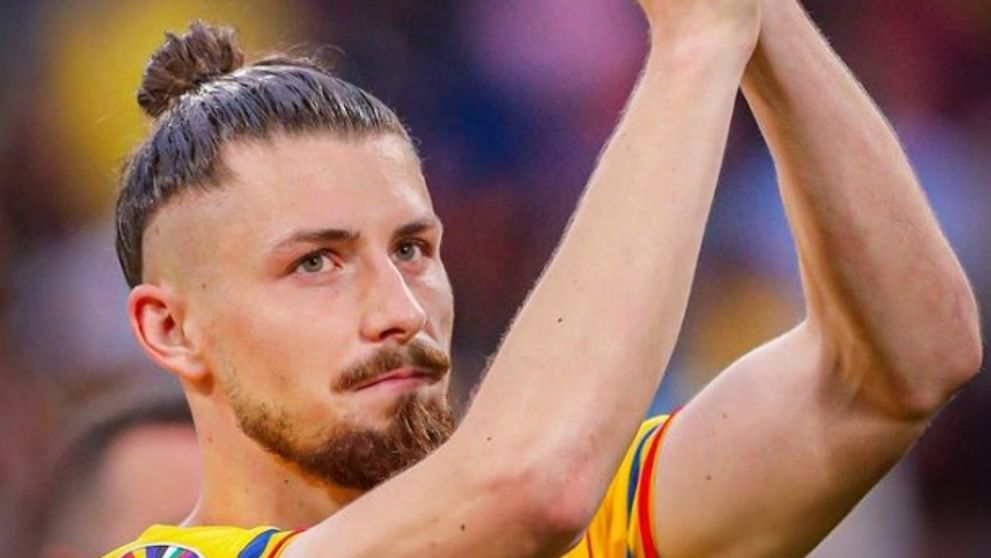 Fotografiile publicate de Radu Drăgușin după ce România a învins Lituania în meciul de pe stadionul „Steaua” din Ghencea: „O victorie muncita și meritată”
