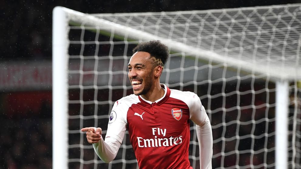 Cum mergi sa iti speli masina cand esti Pierre Aubameyang! Atacantul lui Arsenal a fost 
