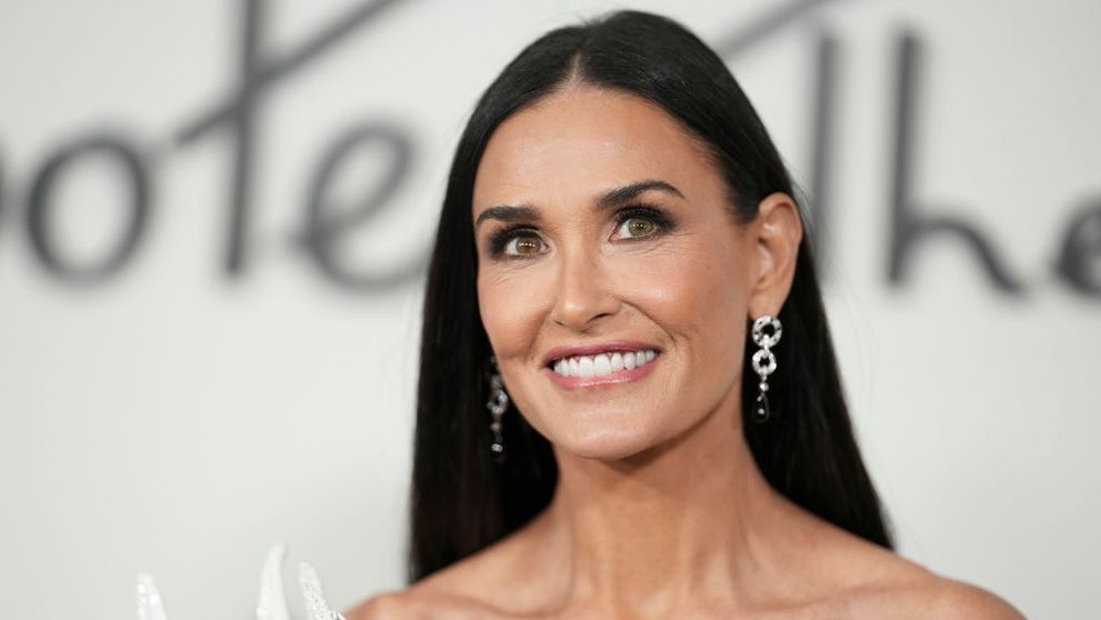 Ireal cum arată Demi Moore la 61 de ani! Actrița fascinează cu chipul ei veșnic tânăr
