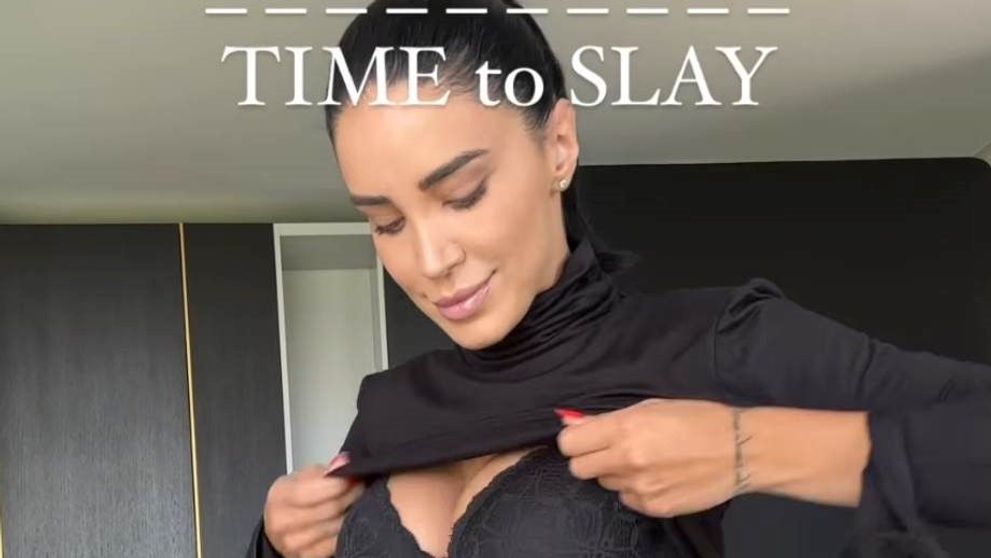 Un clip cu Adelina Pestrițu îmbrăcându-se face furori pe net. Fanele o acuză că imită o influenceriță faimoasă
