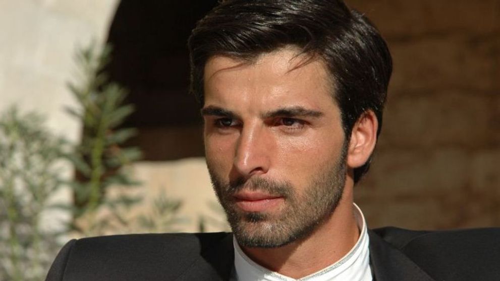 Mehmet Akif Alakurt, greu de recunoscut chiar si pentru fane. Cum arata starul din 