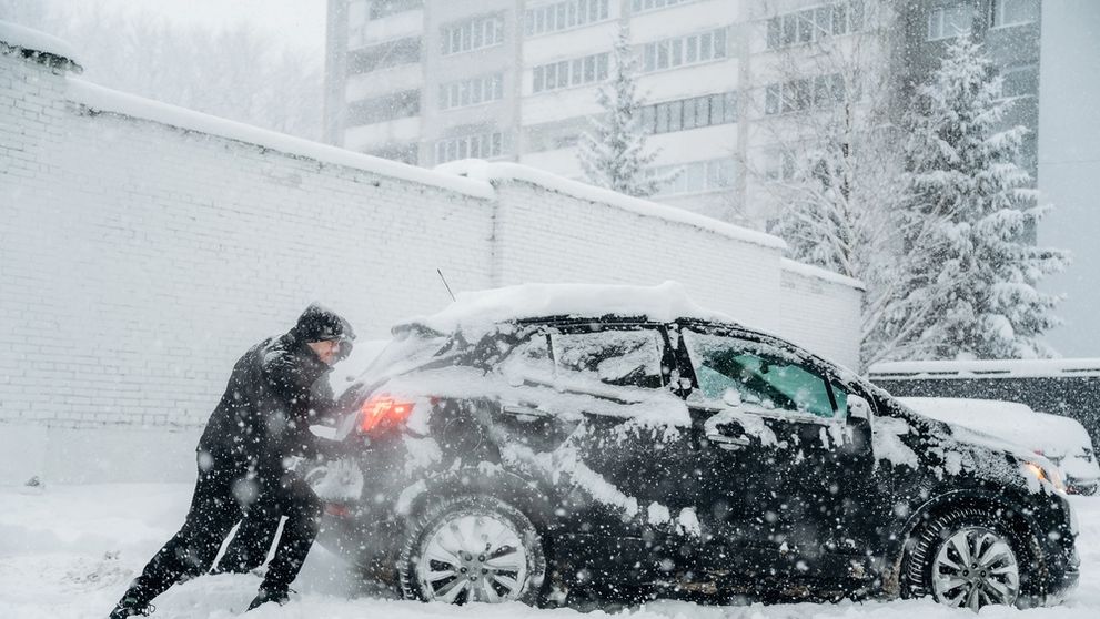 Orașul din România în care va ninge timp de 5 zile consecutiv, începând de săptămâna viitoare. Meteorologii AccuWeather au făcut anunțul
