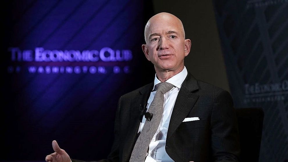 Jeff Bezos se retrage din postura de CEO al companiei Amazon. Ce funcție va avea