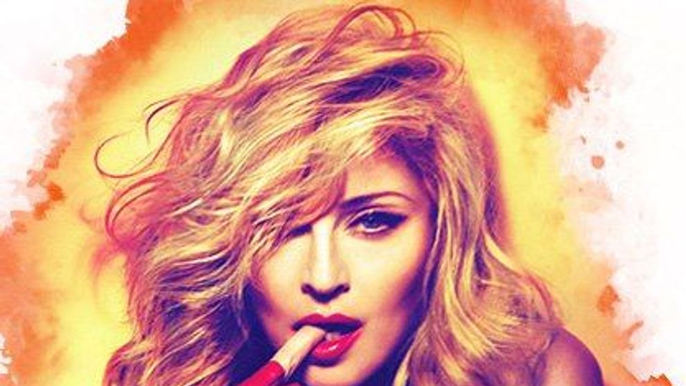 Madonna si-a schimbat look-ul. Cantareata s-a facut bruneta: FOTO