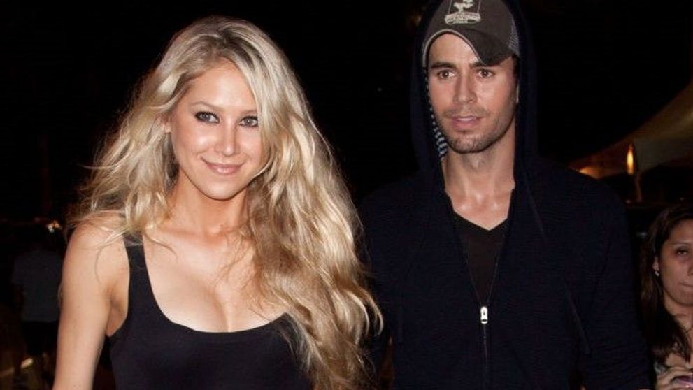 Anna Kournikova, imagine rară cu fetița cea mică. Masha este copia mamei sale