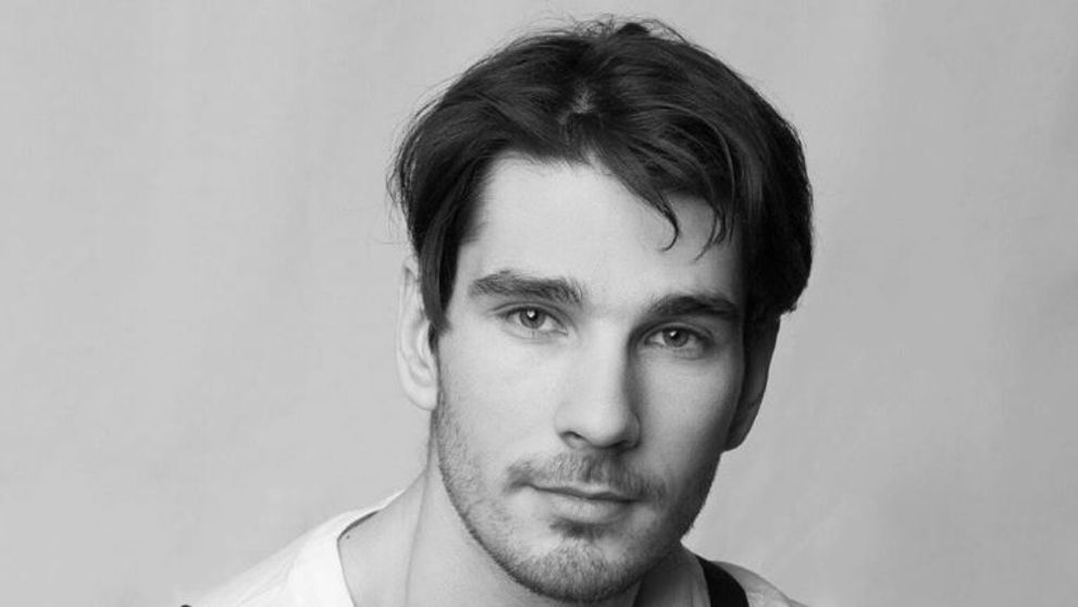 Baschetul, prima dragoste a actorului Damian Anghel