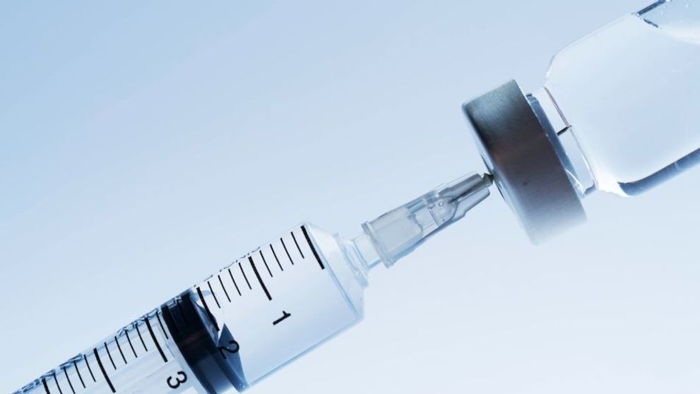 Se cercetează un vaccin împotriva gripei care s-ar face doar o dată și ar ofei protecție indiferent de mutațiile virusului