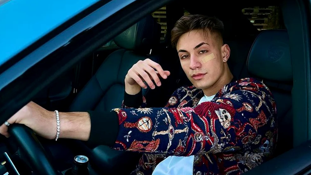 Noua senzație a muzicii trap, YNY Sebi, va urca pe scena Beach, Please!, cel mai așteptat festival de muzică al primăverii