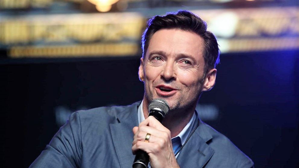 VIDEO Hugh Jackman a ajutat un tânăr să-și ceară iubita în căsătorie. Cum a reacționat femeia