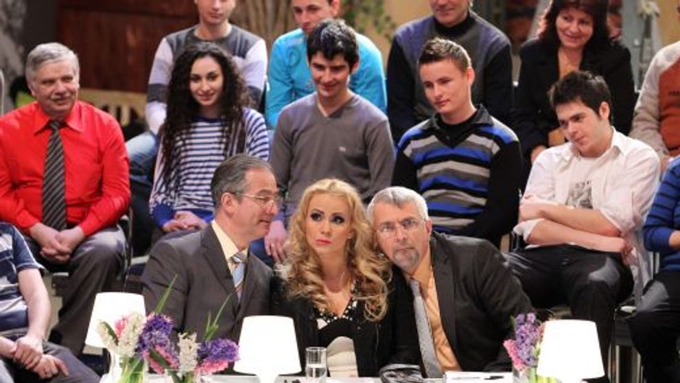 Mama lui Doru Antonesi de la “Land of Jokes” a crezut ca show-ul “Romanii au talent” este o continuare a rubricii “Politicienii au talent”