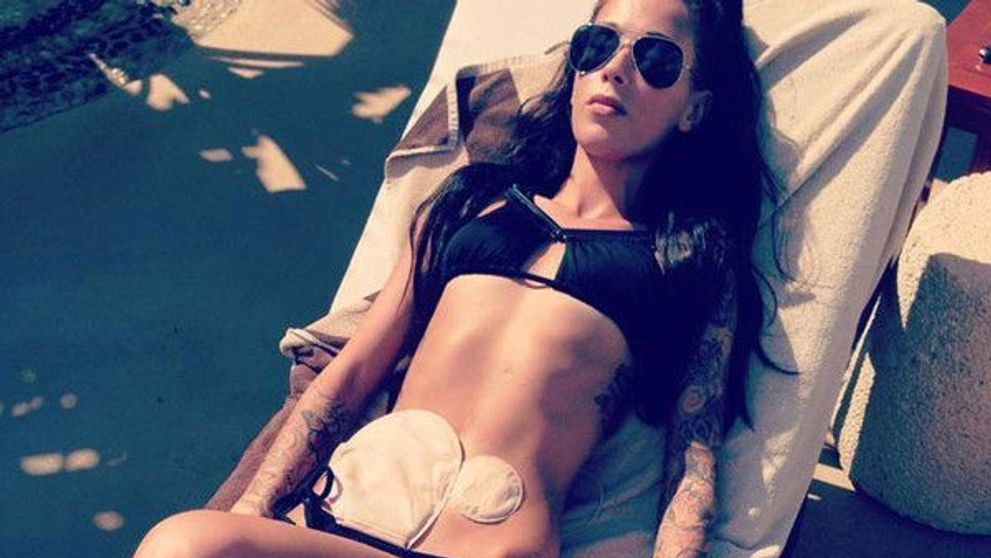 Fotografia cu aceasta femeie in costum de baie a devenit virala. Adevarul din spatele acestei frumuseti de invidiat