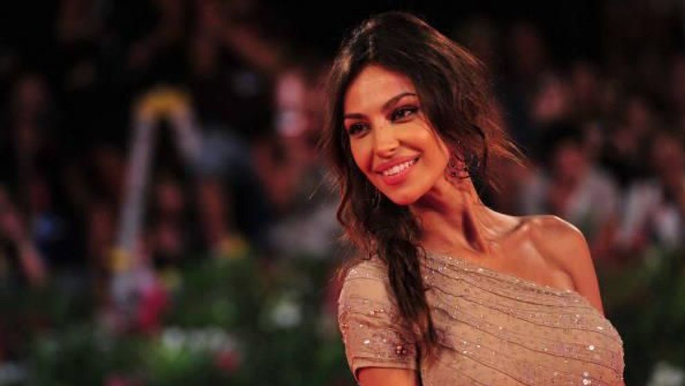 Madalina Ghenea, cu ochii in lacrimi. Misterioasa bruneta isi arata latura sensibila: FOTO