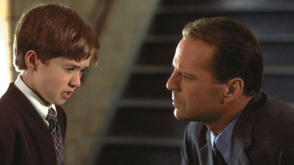 În anii '90 a fost cel mai popular copil de la Hollywood. Cum arată acum Haley Joel Osment, actorul nominalizat la Oscar, după ce a jucat cu Bruce Willis în filmul „The Sixth Sense”