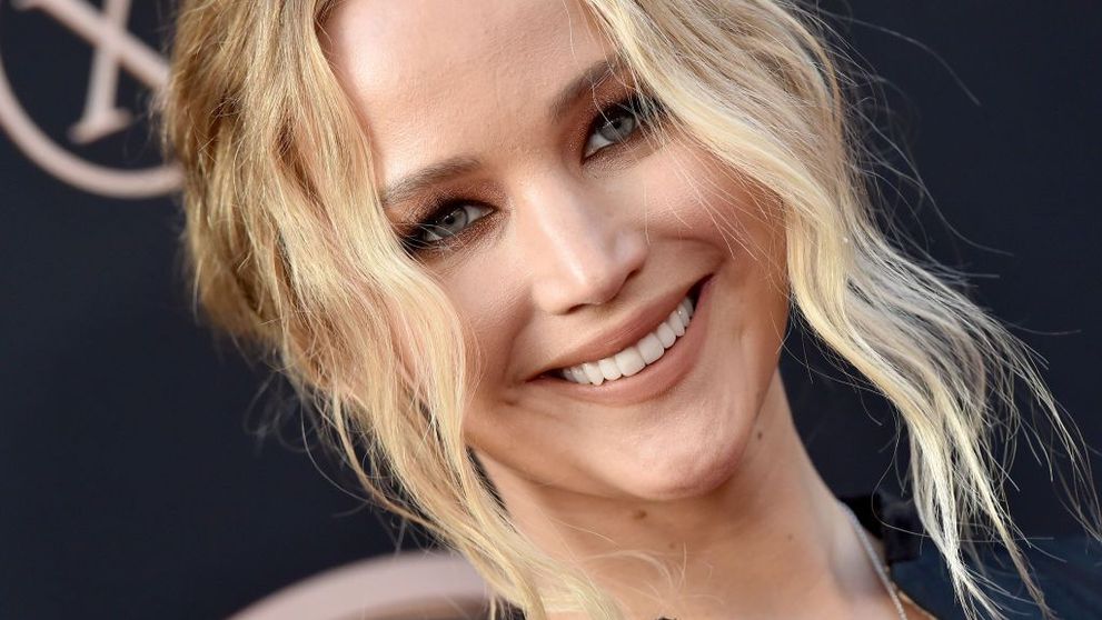 Jennifer Lawrence și Cooke Maroney s-au căsătorit în secret. Cum au fost surprinși aceștia ieșind din tribunal