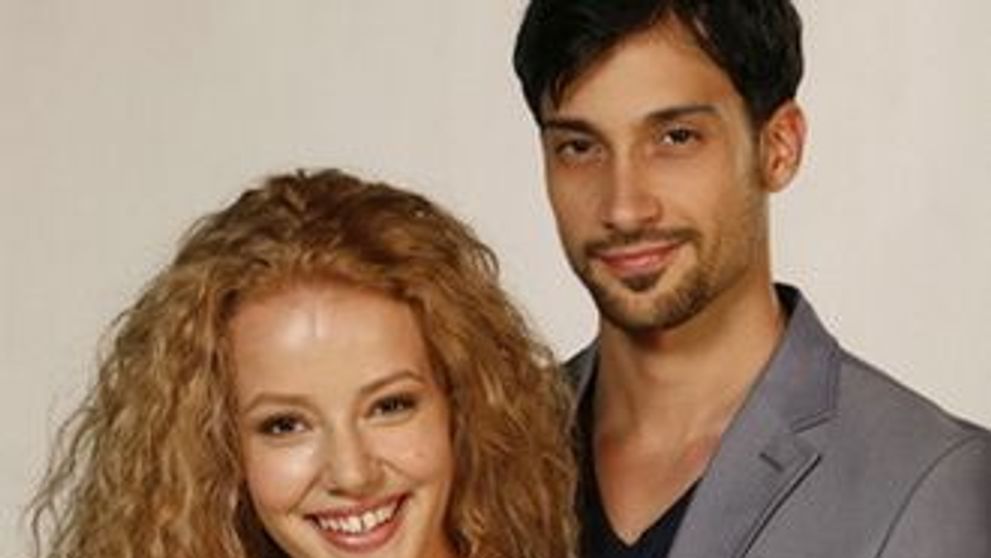 Actorii din serialul “Mostenirea” de la ProTV au intrat in blogosfera