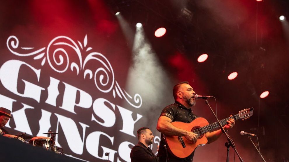 Gipsy Kings revin în România în decembrie