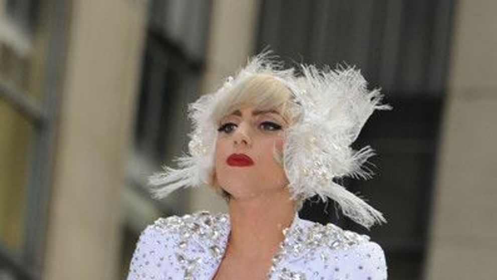 Lady Gaga le-a scos din sarite pe Naomi Campbell si Kate Moss! FOTO