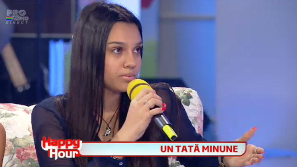 Carmen, fiica lui Adi Minune, a cantat LIVE impreuna cu sora mai mica unul din hiturile lui Beyonce: 