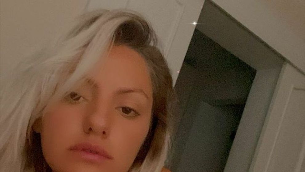 Alexandra Stan, o nouă apariție incendiară: S-a filmat fără haine pe Instagram