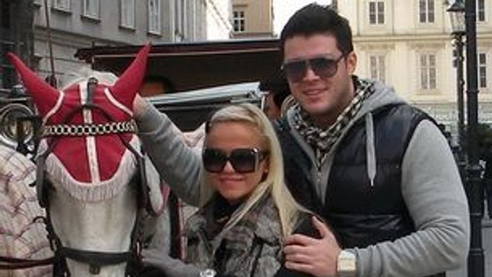 Victor Slav si Anda Adam au sarbatorit patru ani de relatie la Viena, la concertul Lady Gaga FOTO!