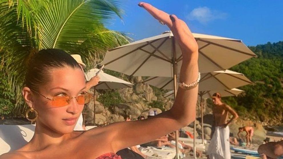 A trăit ani de zile în umbra surorii mai frumoase, dar acum e momentul ei de glorie. Bella Hadid, regina Instagramului