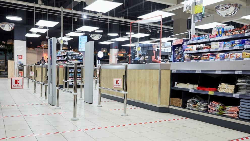 Noi măsuri luate de hipermarketurile din România din cauza pandemiei de coronavirus
